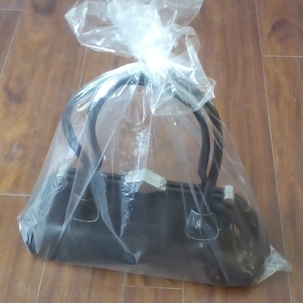 PRADA Handbag/Purse - Picture 9 of 9